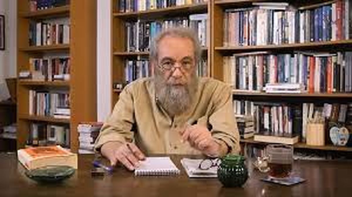 مسعود فراستی: «خوشحالم که فیلم بیآبروی پیرپسر به اسکار نرفت»/ ویدئو