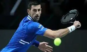 با نواک مثل یک جنایتکار برخورد می‌کنند!