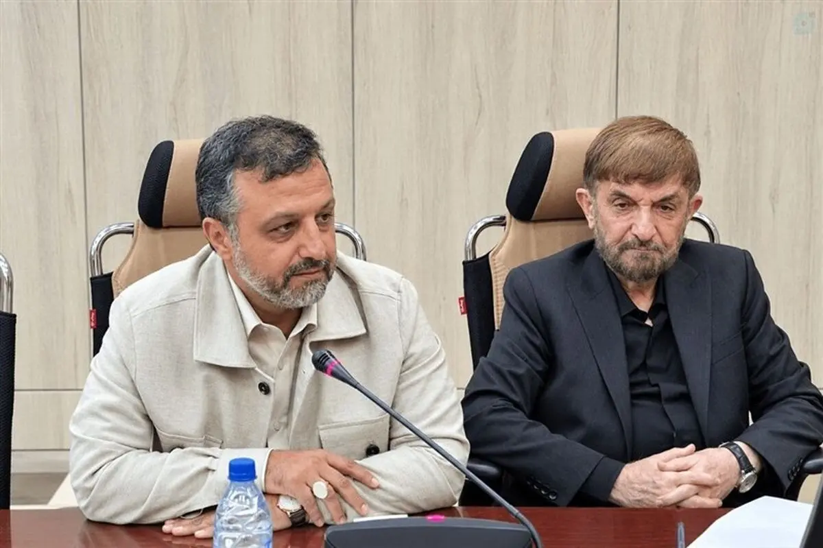 خاندوزی رئیس کارگروه بررسی اقتصادی دفتر رهبر انقلاب شد