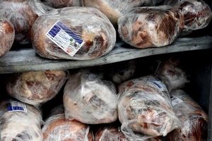 ترخیص ۲۰۰ تن گوشت برزیلی پس از یکسال از گمرک