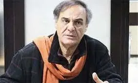 مالک تماشاخانه وسایل قطب‌الدین صادقی رابه کوچه ریخت