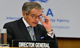 گروسی: نشانه‌ای درباره افزایش سطح غنی‌سازی اورانیوم ایران وجود ندارد/ برخی از سانتریفیوژها نابود شده‌اند، اما برخی دیگر در سایر تاسیسات دست نخورده باقی مانده‌اند/ ایران از نظر تئوری چنین قابلیت‌هایی دارد