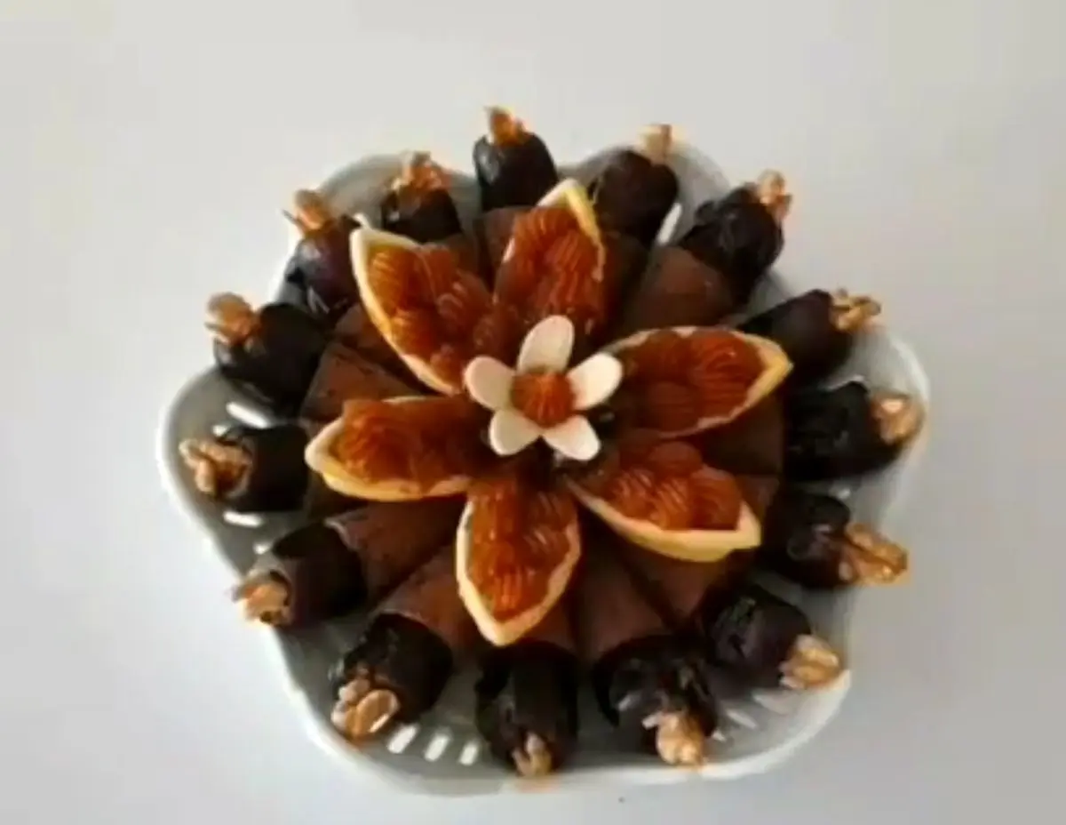 آموزش تزئین خرما و حلوا