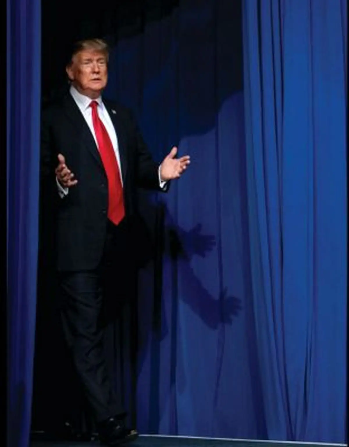 ترامپ سیاست جدیدی را در پیش گرفته است؛ او علنا پیام مذاکره می‌دهد/ به نظر می‌رسد جان بولتون به زودی برکنار می‌شود