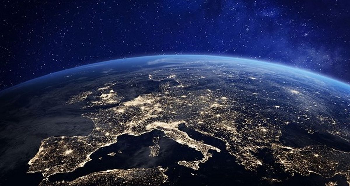 گوگل ارث چگونه کار میکند؟