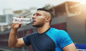 آب‌خوردن در این زمان‌ها ممنوع!
