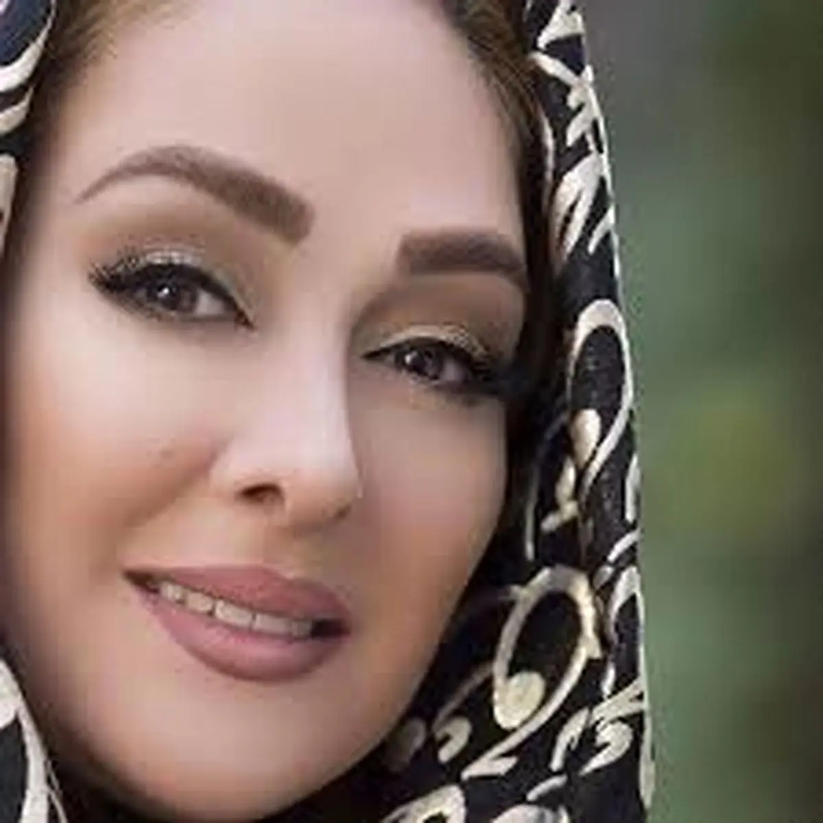 فیلم / هفت سین چیدن الهام حمیدی