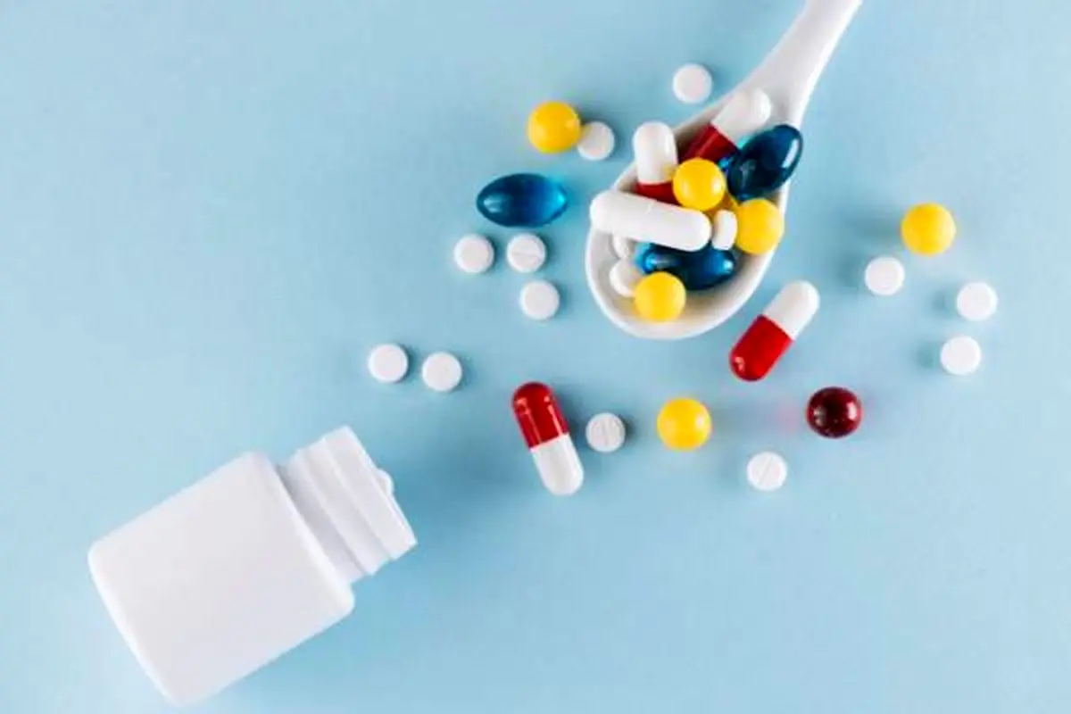 میدانید چرا داروها رنگی هستند؟