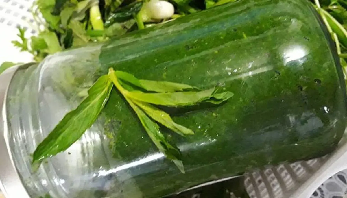 محتویات سبزی دلال و خواص آنها