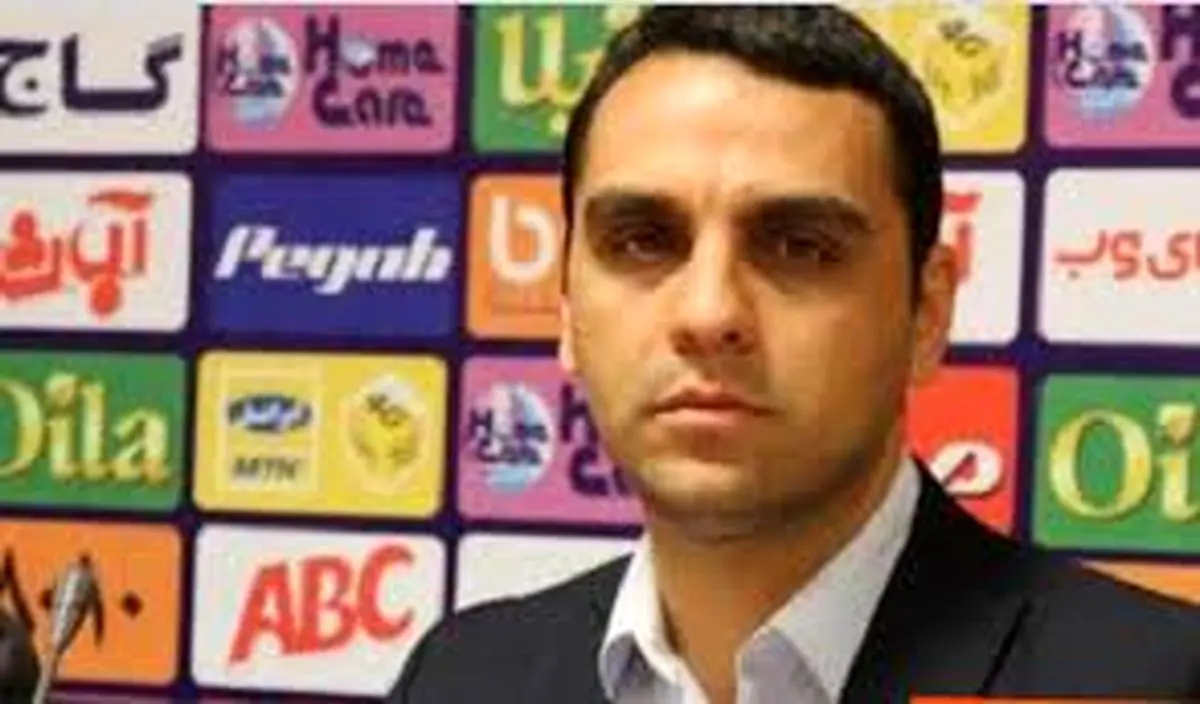 فتاحی برکنار شد!