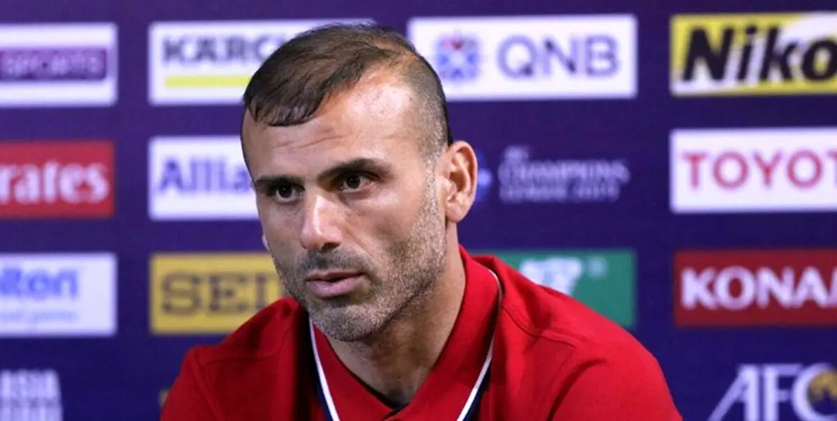 حسینی: شایعه درست نکنید خداحافظی نکرده‌ام