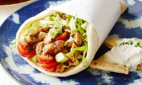 انواع ساندویچ با نان پیتا؛ ۴ طعم عالی با طرز تهیه آسان