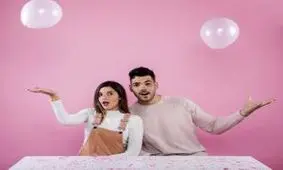 واقعا عشق پسران بیشتر است یا دختران؟