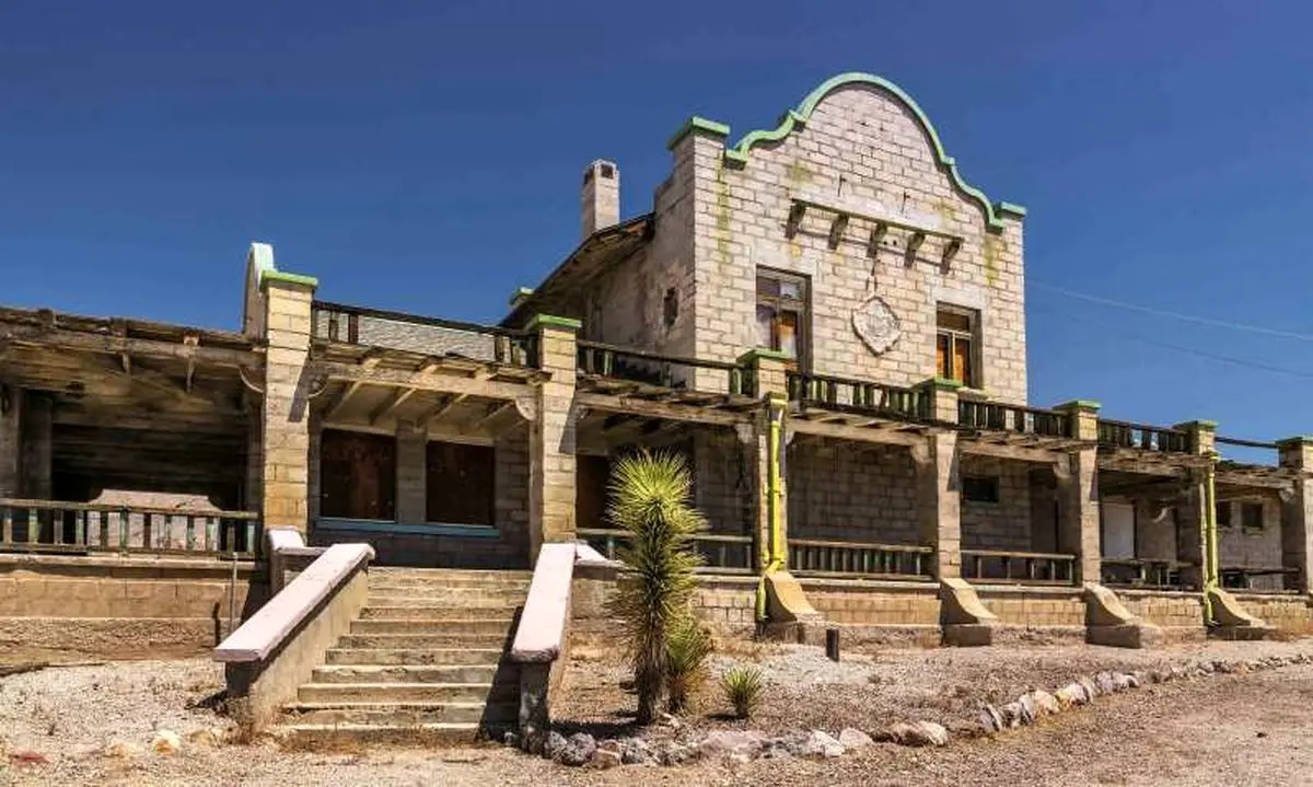 ۱۴ شهر متروکه شگفت‌انگیز در گوشه و کنار جهان + تصاویر