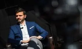 استراماچونی فردا به ایران می‌آید