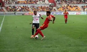 مدافع پدیده شهر خودرو به سپاهان پیوست