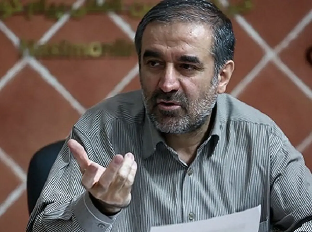 کسانی که مسیر اشرافیت را می‌پیمایند در مسیر امام(ره) نیستند