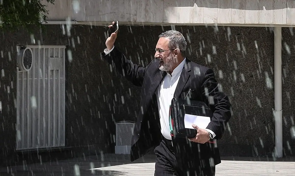 وزیر آموزش و پروش رسما استعفا داد