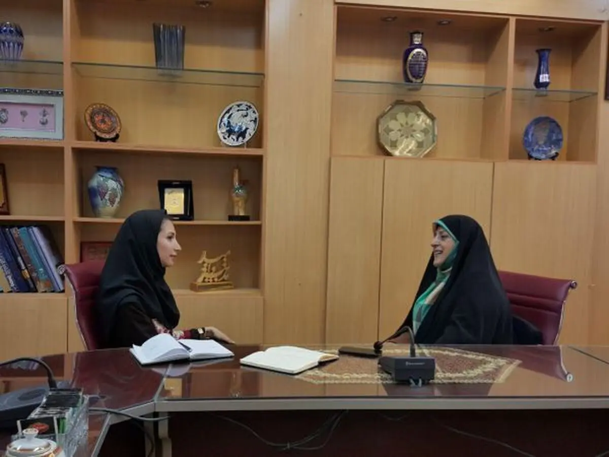 حذف بخش‌هایی از لایحه تامین امنیت زنان به ضرورت بوده است/ مراحل ورود زنان به استادیوم در حال طی شدن است/نوار بهداشتی هیچگاه جزو ممنوعه‌های کمک رسانی نبوده است/ در تلاشیم تا دیه زن و مرد برابر شود