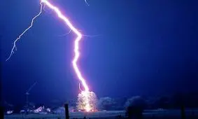 صاعقه جان 2 نفر را در کرمانشاه گرفت