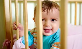 انواع بازی با نوزاد از سه تا شش ماهگی و آثار هر بازی در رشد کودک