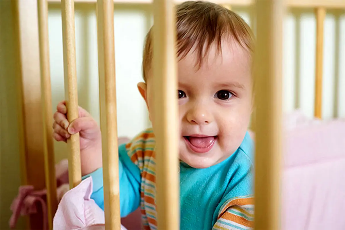 انواع بازی با نوزاد از سه تا شش ماهگی و آثار هر بازی در رشد کودک