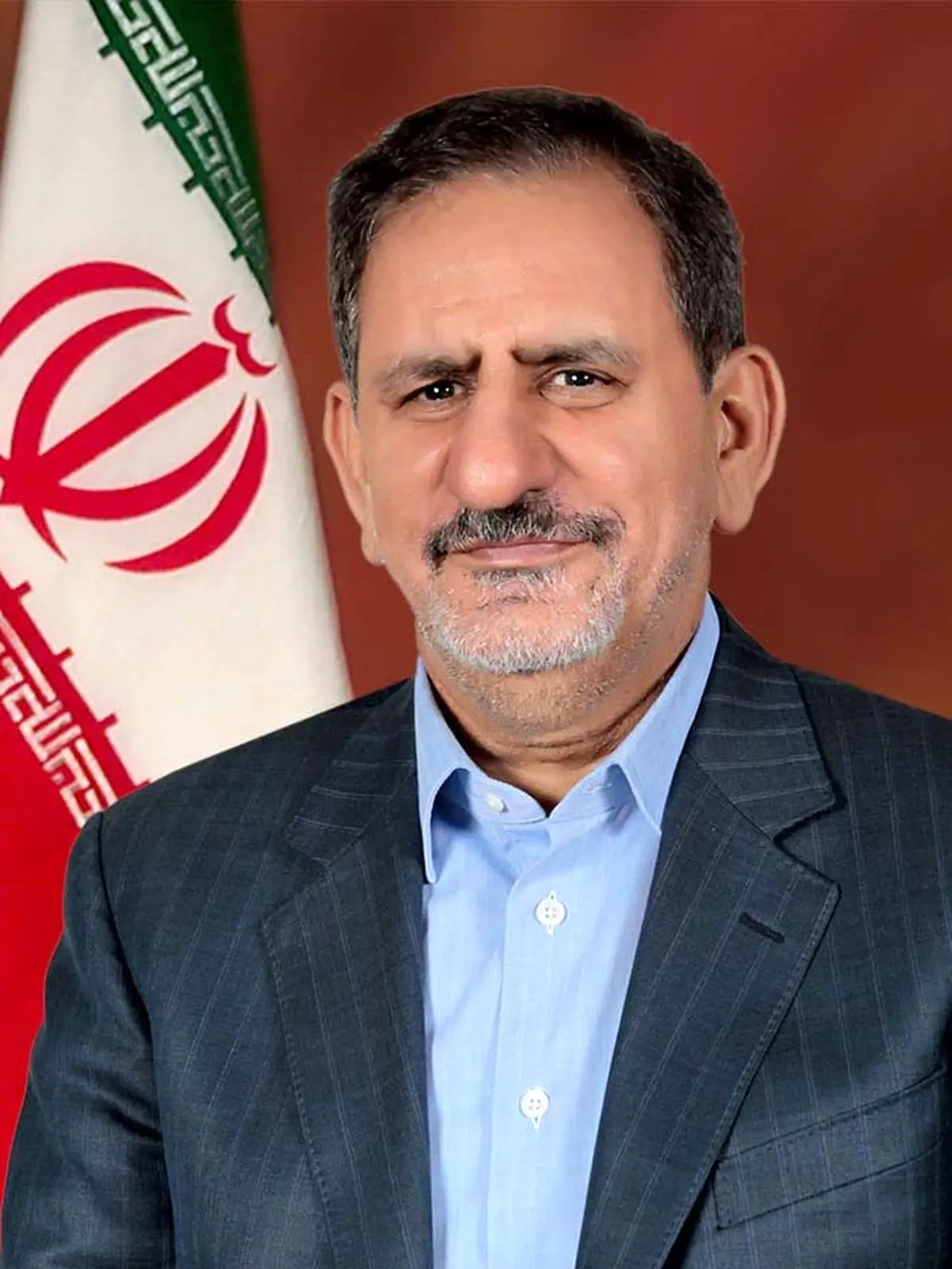 با دستور جهانگیری وزیر صنعت موظف به کاهش قیمت خودرو شد