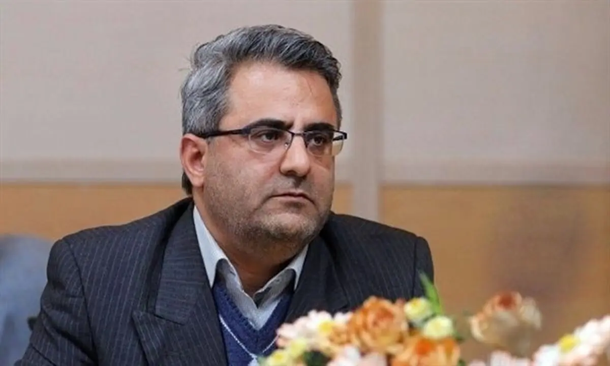 گردشگران زیر نظر آژانس‌های خدمات مسافرتی نبودند/ زمانی می‌توانم گردشگر را کنترل کنم که بر فعالیتهایش نظارت داشته باشم