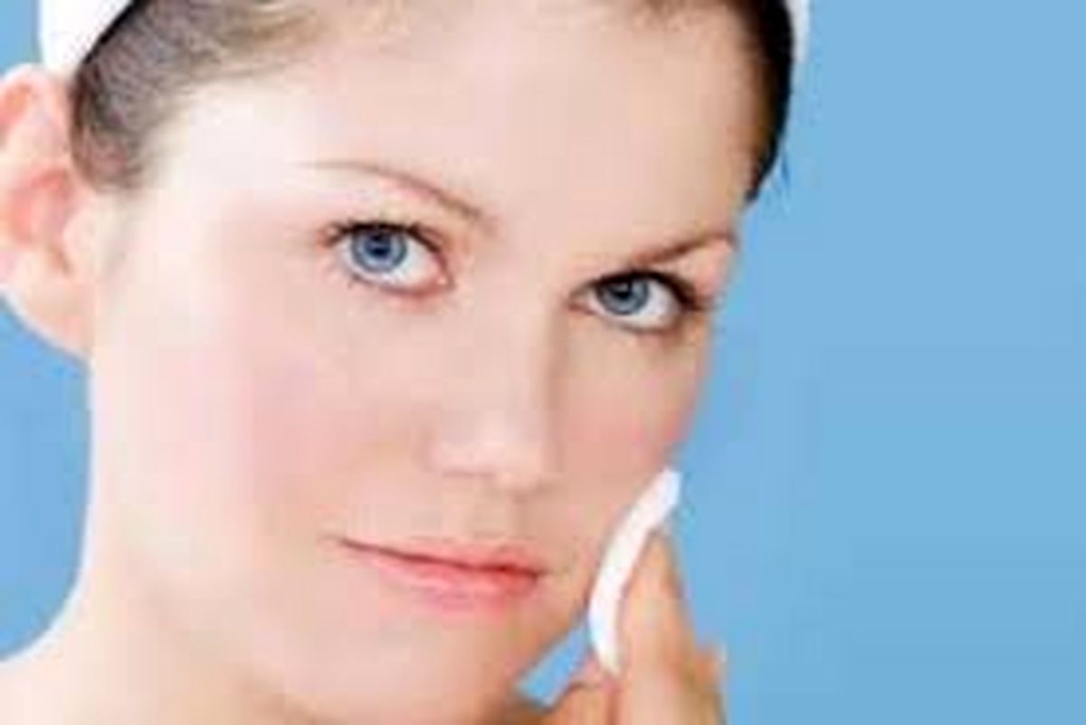 شادابی پوست با مرطوب کننده های طبیعی