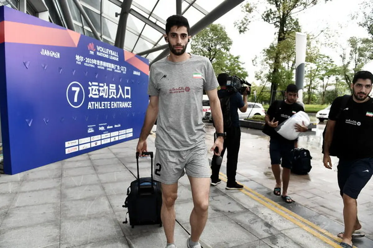 تیم ملی والیبال ایران بامداد فردا وارد تهران می‌شود