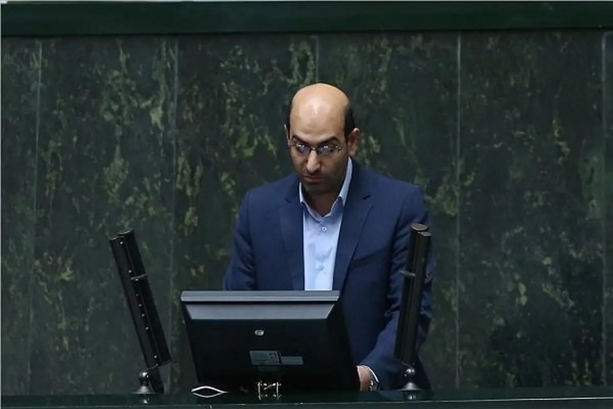۲۷ نفر از بازنشستگان بنیاد شهید همچنان در حال کار هستند