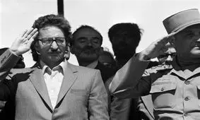 بنی‌صدر خائن بود یا نبود؟