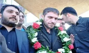 پرستار آزاده مدافع حرم با استقبال مردم محلات به زادگاه خود بازگشت+تصاویر