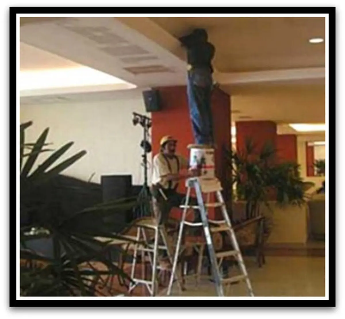 عكسهایی خنده دار از كارهای احمق ترین افراد