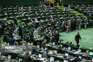 خلاصه مهمترین اخبار مجلس در روز چهارم خرداد ماه