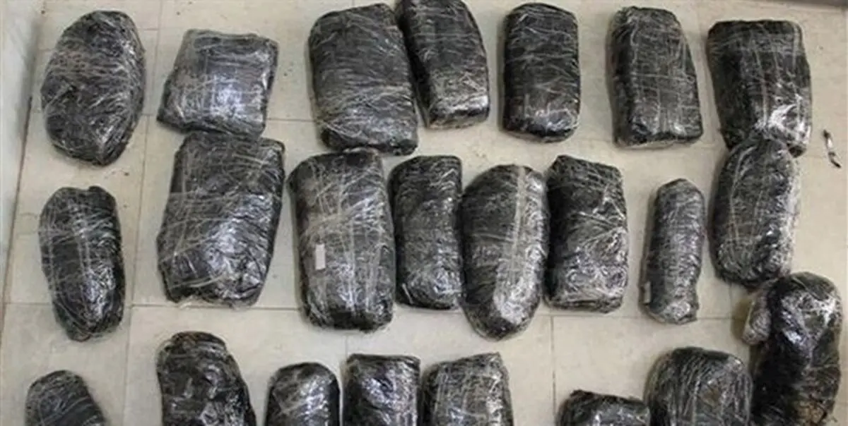 کشف 61 بسته تریاک از معده یک قاچاقچی