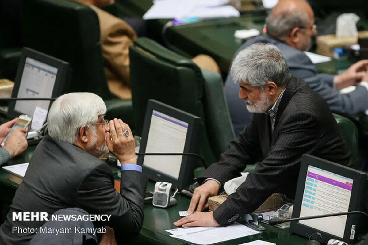 بلندپروازی عارف کار دست مطهری داد/فریادها برای لاریجانی؛«شیر است»