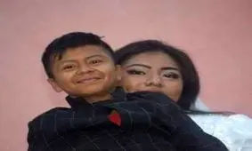 ماجرای جنجالی ازدواج این پسربچه با زن جوان چیست ؟