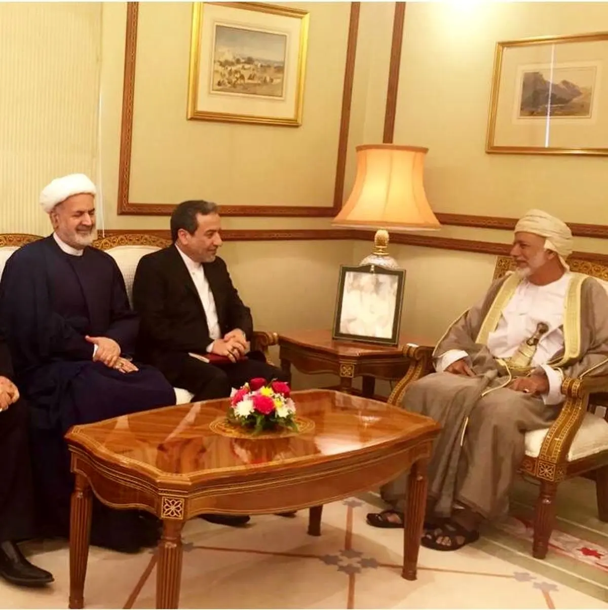 رایزنی های معاون سیاسی وزیر امور خارجه در مسقط