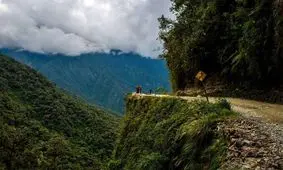 خطرناکترین جاده‌های جهان با پیچ‌های صعب‌العبور + تصاویر