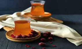 طرز تهیه دمنوش عناب و زرشک مرحله به مرحله