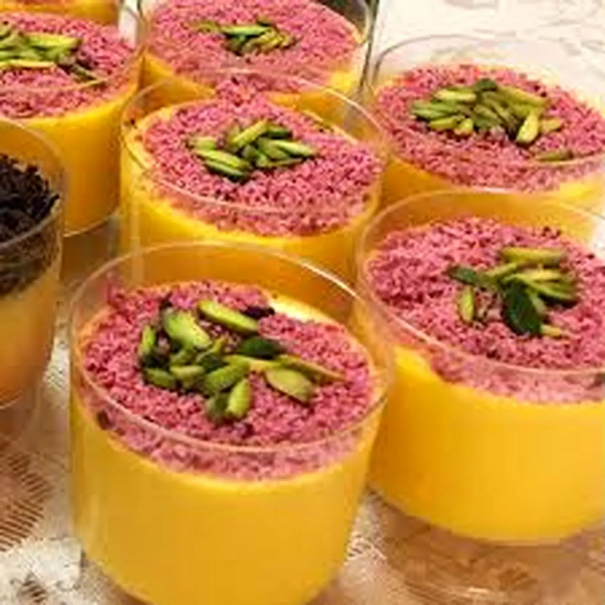 خوشمزه ترین دسر زعفرانی + دستور تهیه