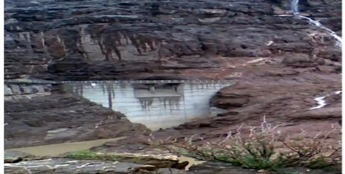 آب شیرین پس از یک دهه وارد شبکه توزیع شهر خور شد