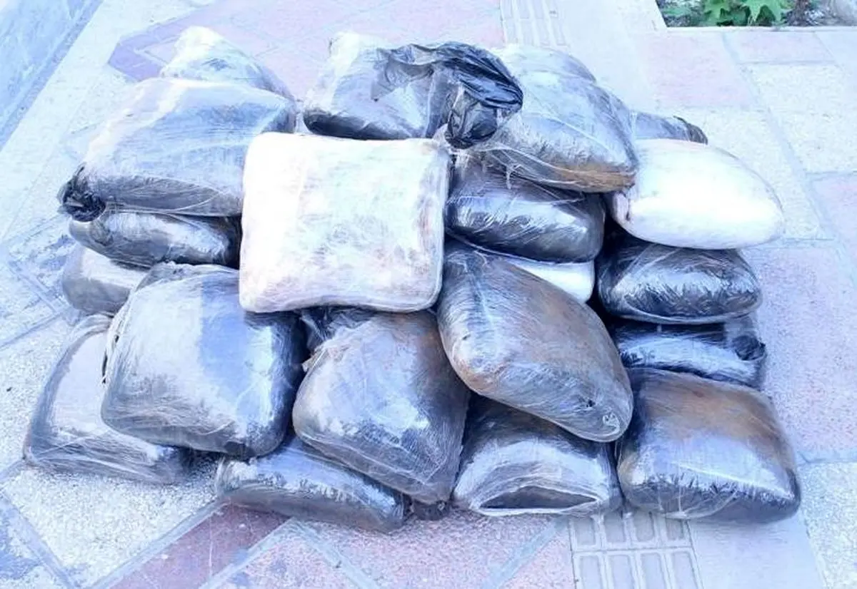 کشف تریاک در بار زغال سنگ