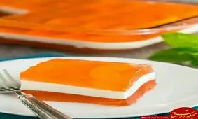 طرز تهیه ژله خامه ای هلویی به سبکی خوشمزه