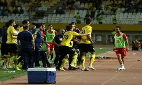 اسماعیل حسن‌زاده: منتظر گزارش مقامات دیدار سپاهان - پرسپولیس هستیم/ در اولین فرصت اقدامات قانونی را انجام می‌دهیم