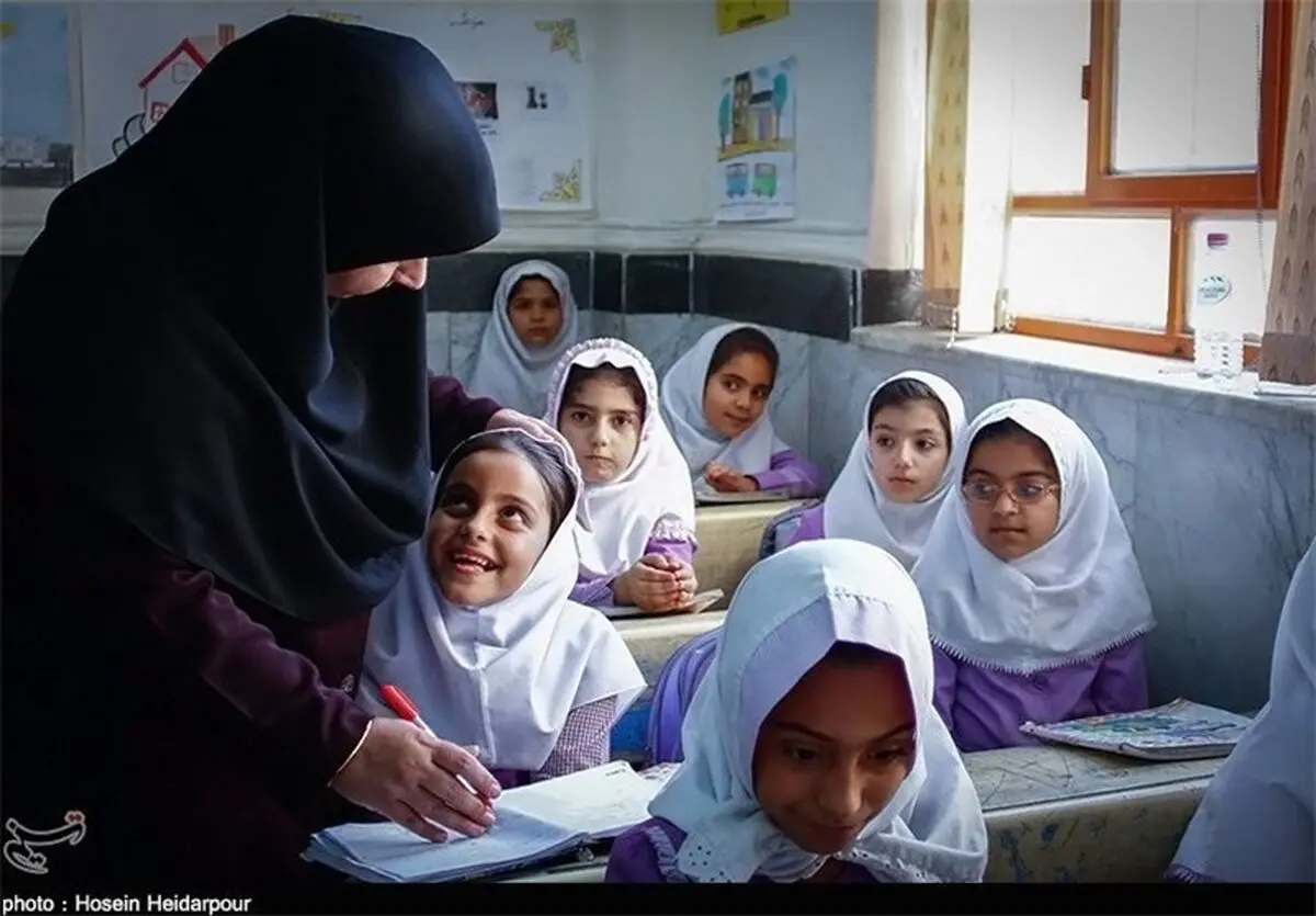 فرهنگیان اهل سنت می‌توانند ۲۷ ماه رمضان، ۲ ساعت دیرتر به محل کار بروند