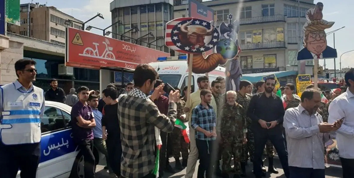 مردم تهران «آمریکا» را بزرگترین تروریست جهانی خواندند