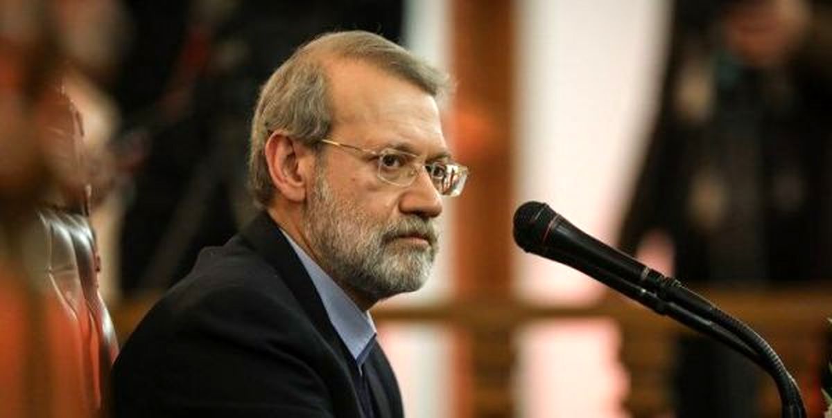 لاریجانی: ایرانیها در برابر فشارهای آمریکاییها مقاومت میکنند