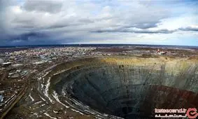 مِرنی؛ معدن الماس غول پیکری که هلی‌کوپترها را به درون خود می‌کشد